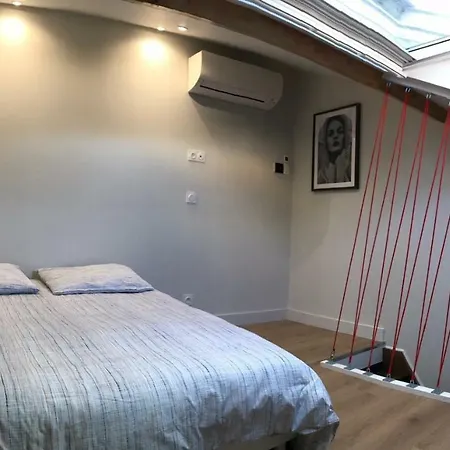 Apartment F2 En Duplex Saint-Raphael (Var)