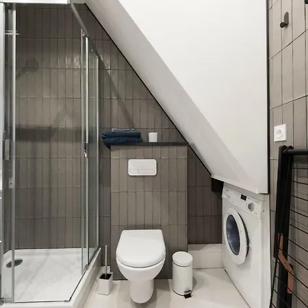 Apartment F2 En Duplex